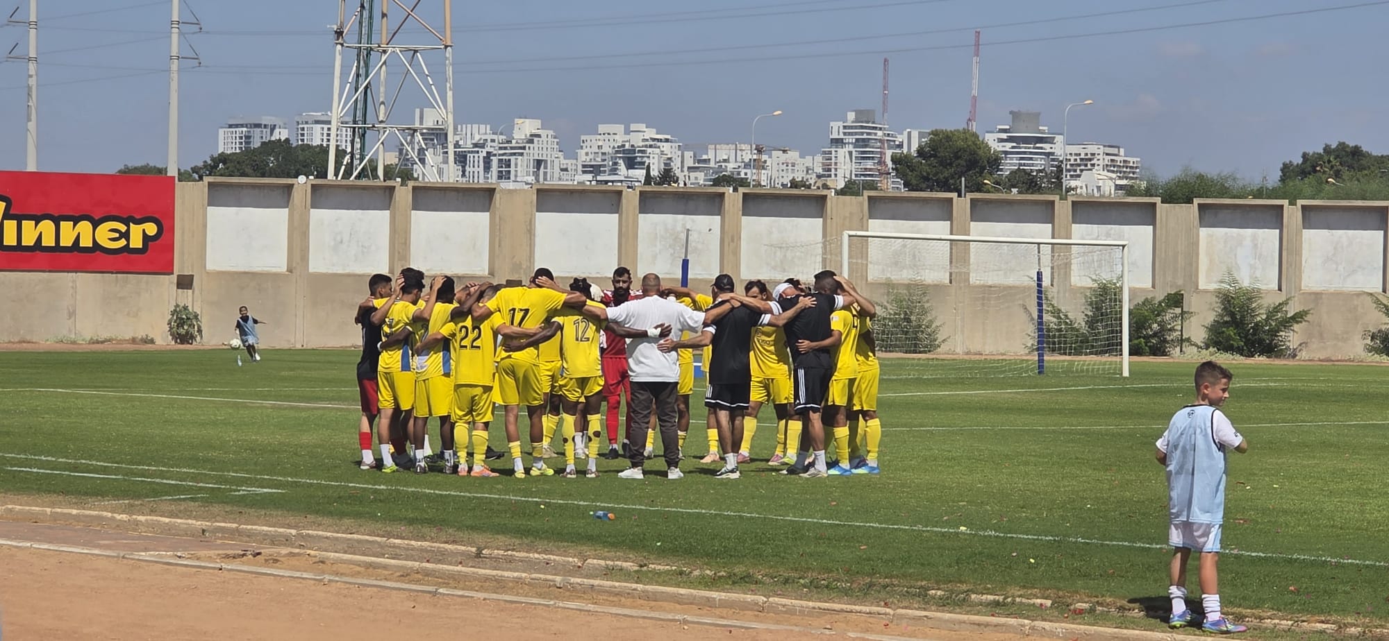 יכולים לצאת מרוצים. שחקני חולון (רועי אסף)